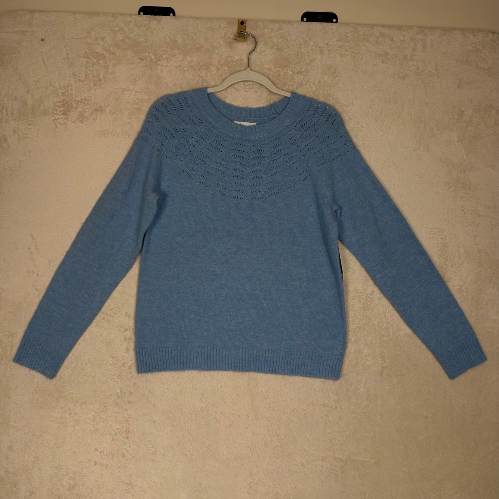 Croft & Barrow Womens Blue Pointelle Scalloped Yoke Crewneck Sweater Small NWT